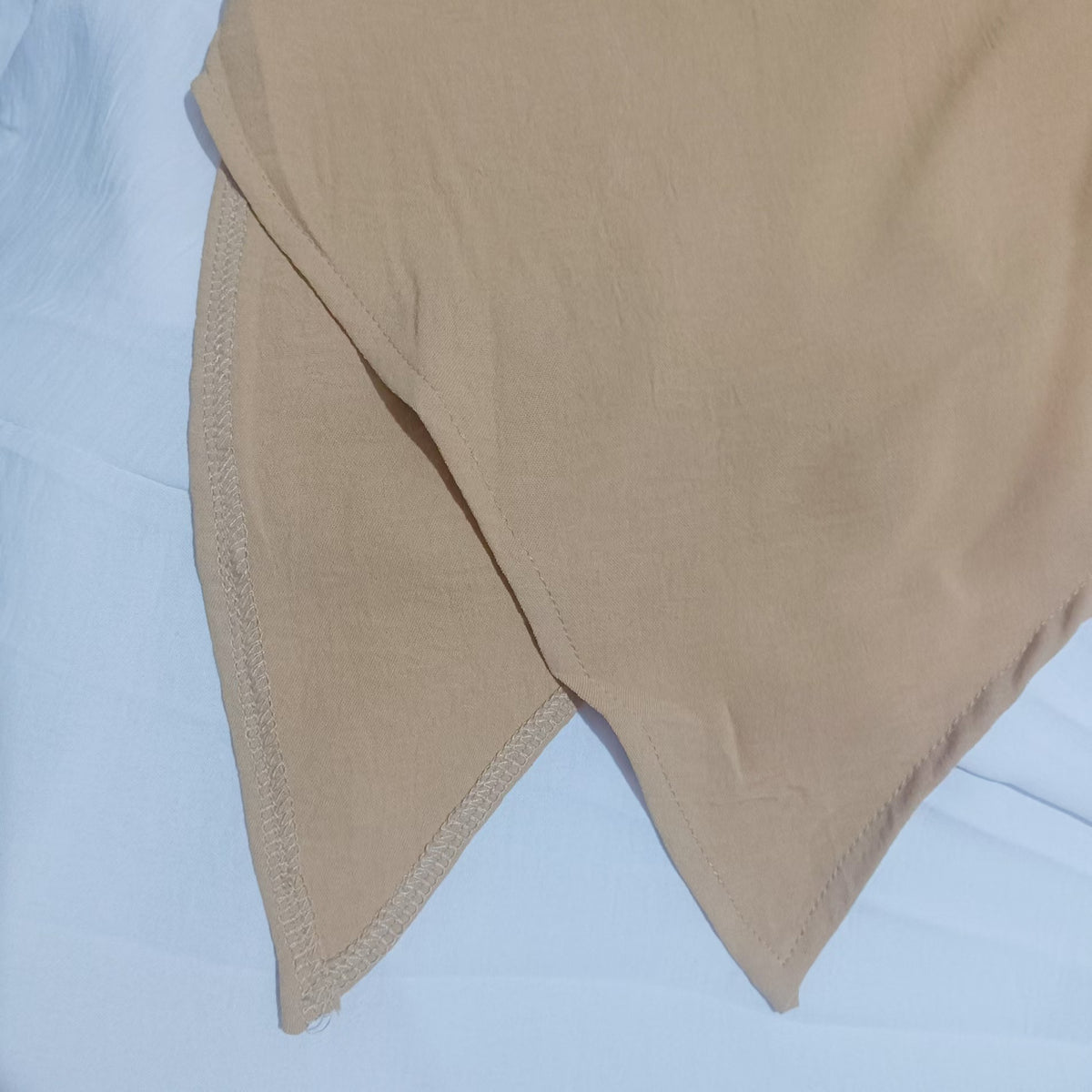 Source Factory Spring and Autumn New Cross-Border Women's Clothing Solid Color Round Neck Wooden Button Puff Sleeve Wide-Leg Pants Set