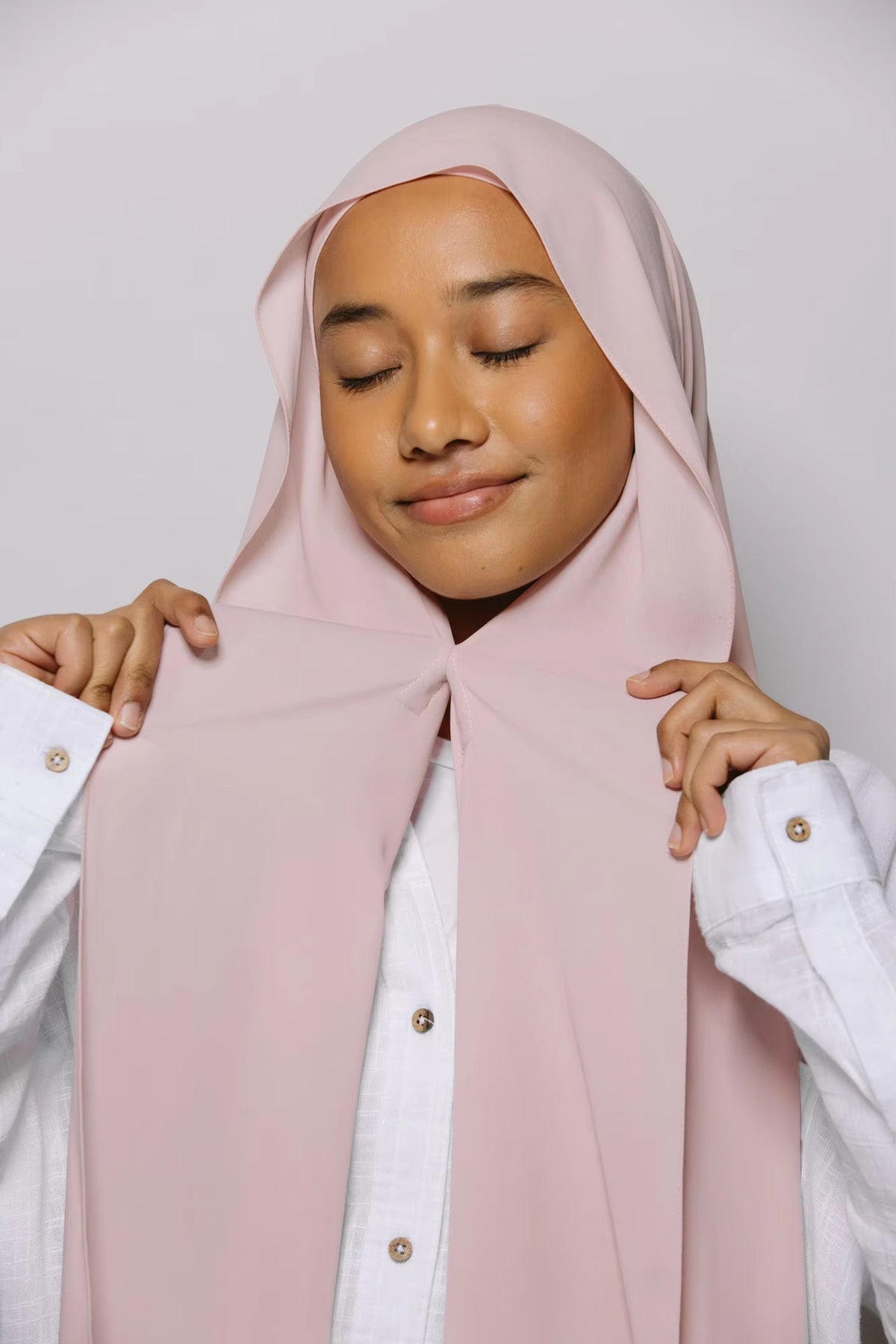 Instant Chiffon Hijab with Built-in Magnets & Undercap