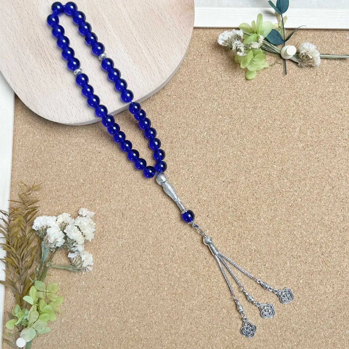 Tasbih med glasperler — 33 perler og guldkvast