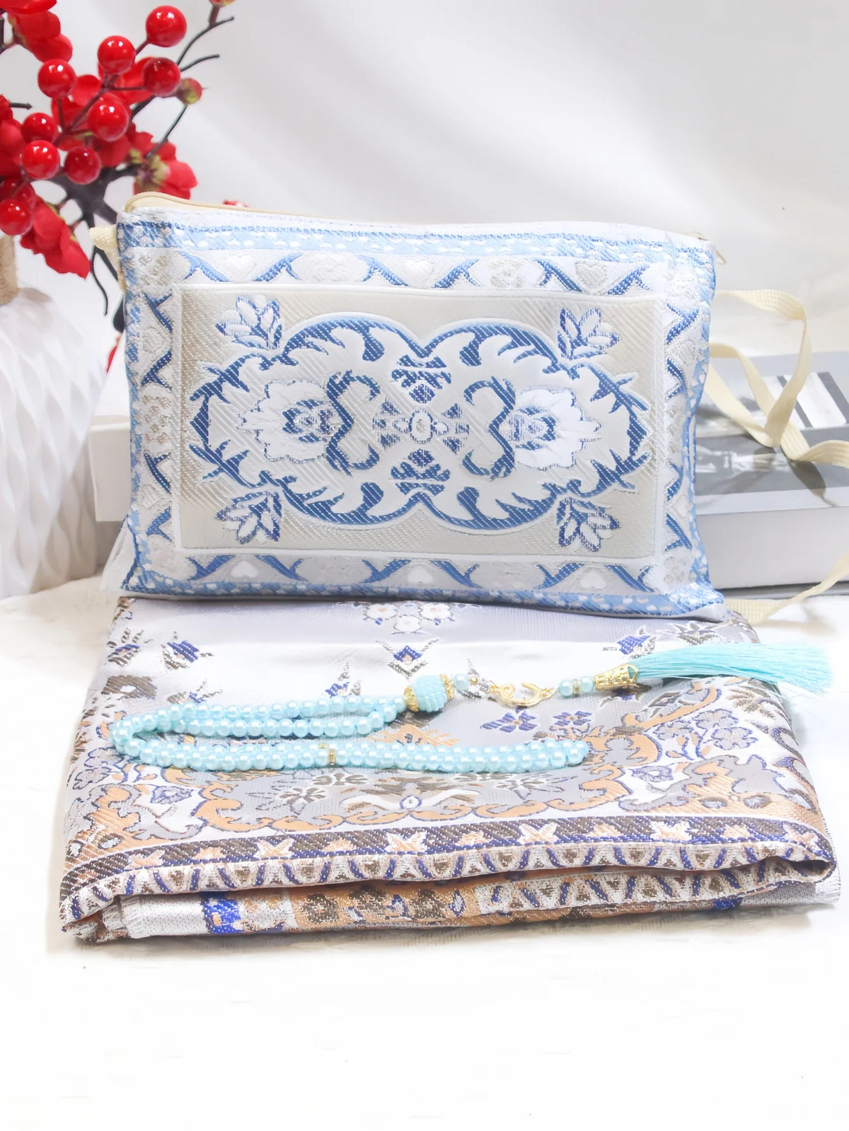 Prayer Mat Gift Set with Tasbih & Travel Bag — 70 × 110 cm