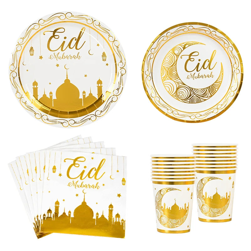 Eid Mubarak-festservice — hvide og gyldne tallerkener, krus og pynt