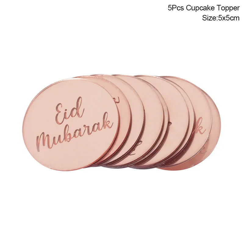 Eid Mubarak kagepynt — guld akryl til kager og cupcakes