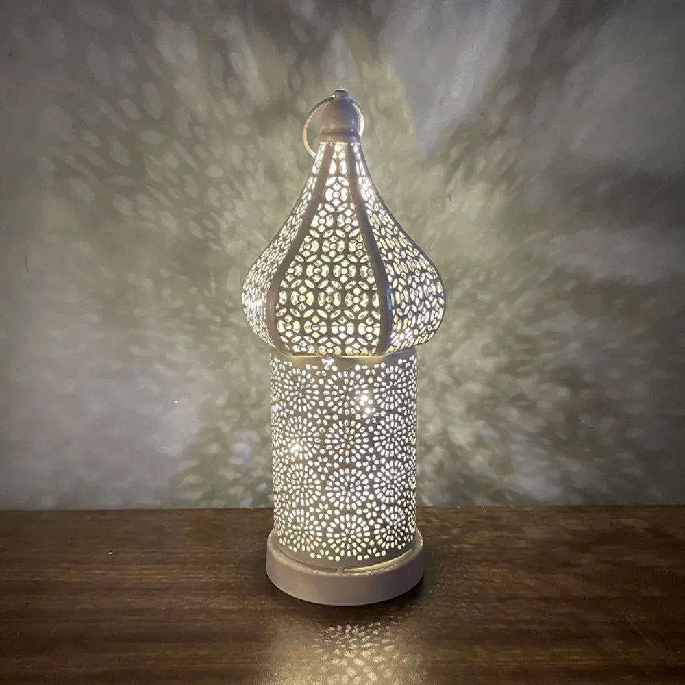 Home Ornament Iron Art Moroccan Night Light Hollow Battery Powered Ramadan LED Light Vintage Masjid Lantern Mosque