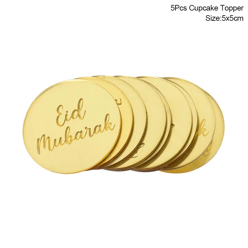 Eid Mubarak kagepynt — guld akryl til kager og cupcakes