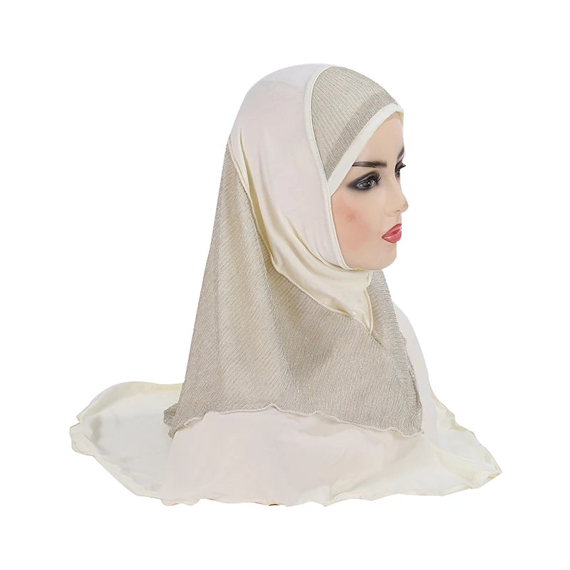 Amira Prayer Hijab — Pull-On, 70 × 60 cm