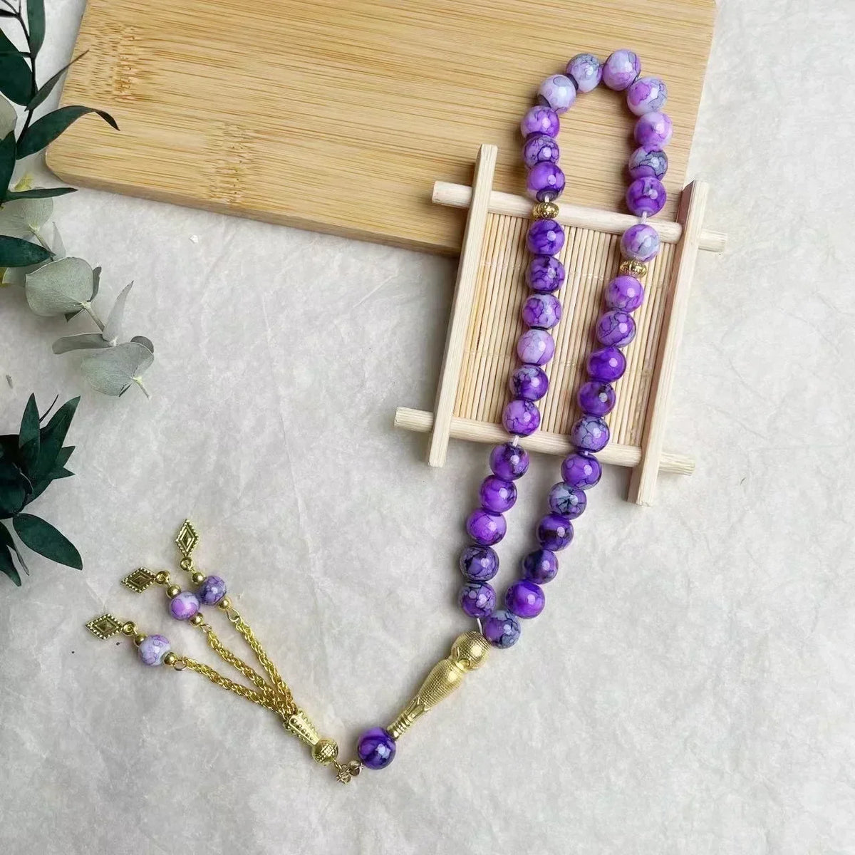 Tasbih med glasperler — 33 perler og guldkvast